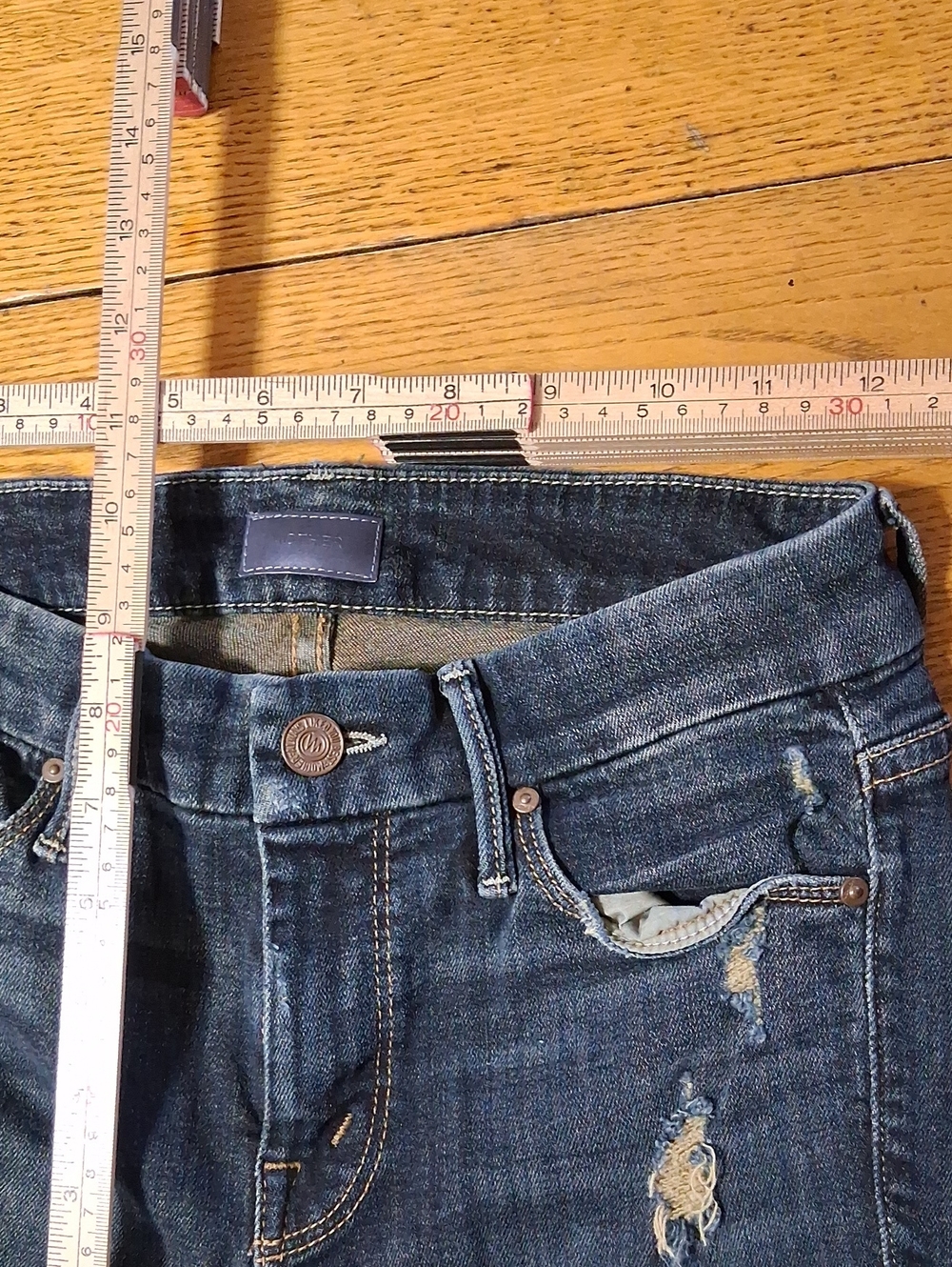 MOTHER JEANS Womens 25 BLUE  Denim DISTRESSED  Preowned LOOKER ANKLE FRAY - Picture 3 of 6